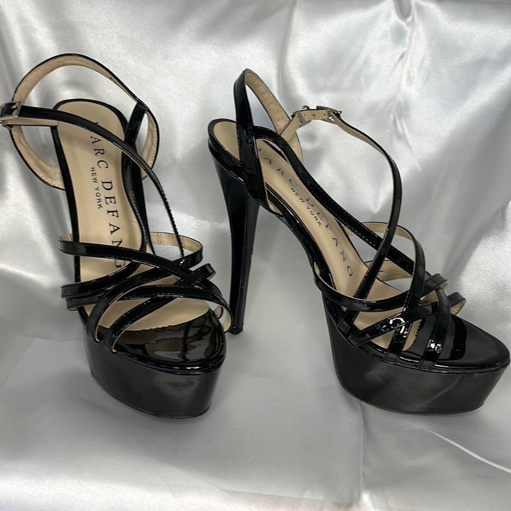 Marc Defang 5.5 heels size 9